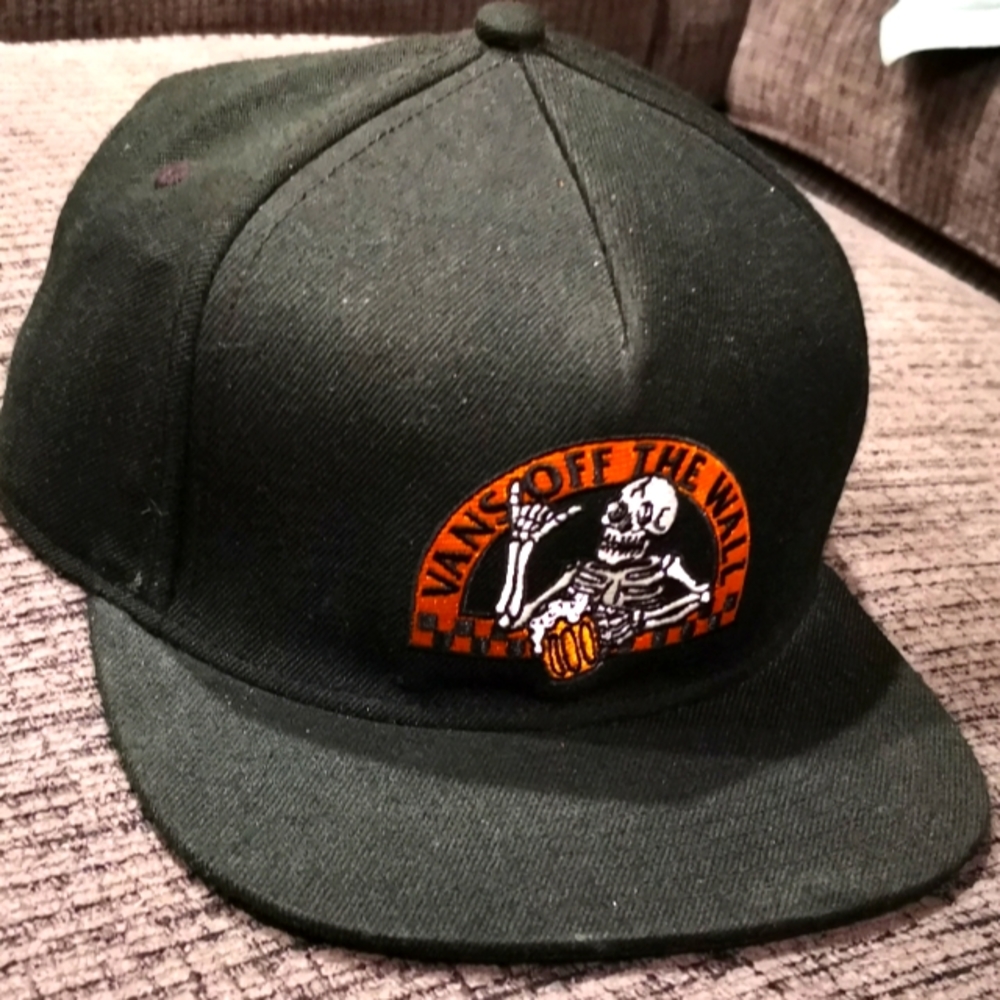 Vans Hat, Medium size, Black with Logo